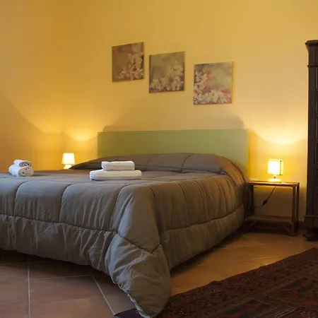 Casa Morgetia With View Apartment