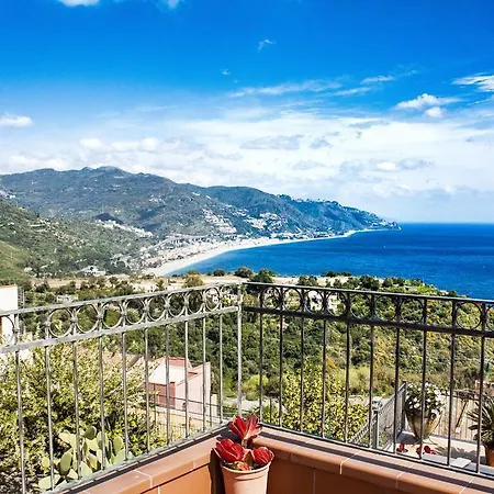 Casa Morgetia With View Apartment Taormina
