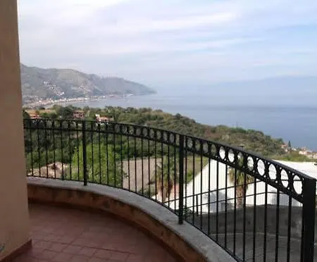 Casa Morgetia With View Apartment