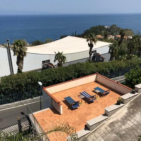 Casa Morgetia With View Apartment Taormina